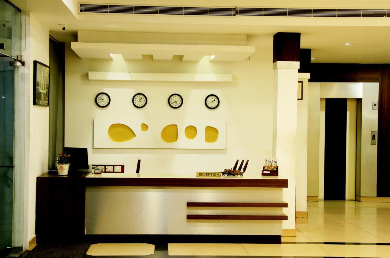 فندق Xavier'S Residency كولاّم المظهر الخارجي الصورة
