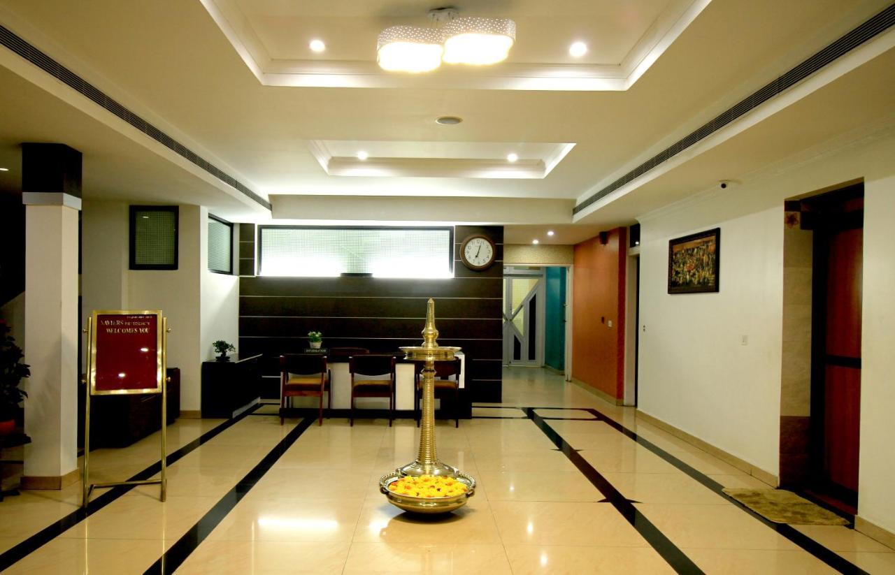 فندق Xavier'S Residency كولاّم المظهر الخارجي الصورة